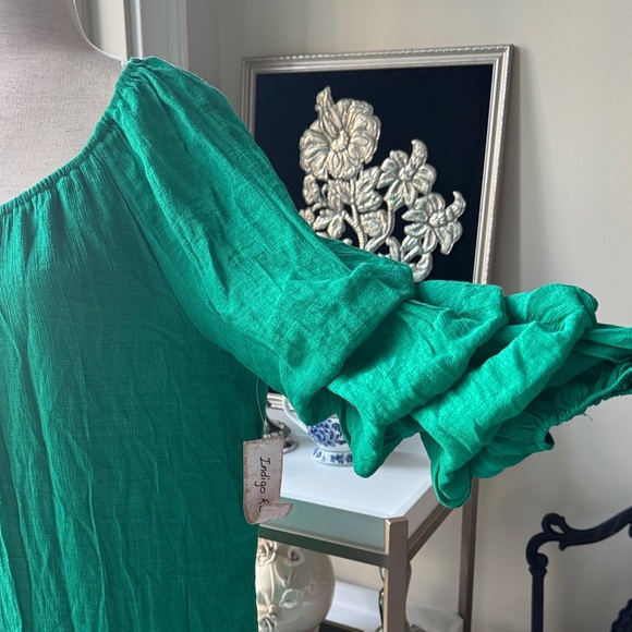 Elegant Green Long Sleeve Dress - Picture 3 of 7